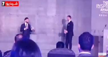 محمد صلاح فى حفل تكريمه: نعدكم بإسعاد الشعب المصرى وإدخال الفرحة على قلوبهم 