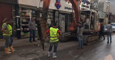 احلال وتجديد خط الصرف الصحى بشارع ملك حنفى بالإسكندرية لمواجهة تجمعات المياه