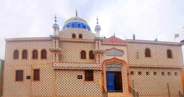 مصر تعمر بيوت الله.. الأوقاف تفتتح 8 مساجد اليوم فى سوهاج وأسوان وقنا.. وارتفاع العدد منذ سبتمبر لـ452.. مختار جمعة يعتمد 43 مليونا و878 ألف جنيه لإحلال وتجديد 29 مسجدا.. واستمرار حملات النظافة والتعقيم.. صور
