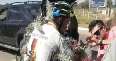 ملخص 2020.. راكب درجات يقع على أشواك الصبار خلال سباق بالأرجنتين.. فيديو وصور