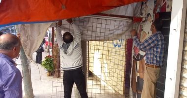 صور.. حملة مكبرة لرفع الإشغالات والتعديات على حرم الطريق بشوارع الغربية