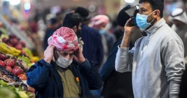 طوارئ فى المحافظات لمواجهة كورونا.. استنفار بالمستشفيات وإجازات استثنائية لأصحاب الأمراض السرطانية والمزمنة.. خصم أيام من رواتب الموظفين حال عدم ارتداء الكمامة.. وحملات على المقاهى والأسواق ومواقف السرفيس