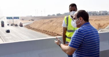 السيسى يتابع الموقف التنفيذى للأعمال الإنشائية فى محاور القاهرة والجيزة    .. فيديو