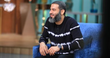 محمد فراج يكشف حقيقة مشاجرته مع خطيبته بسنت شوقى بمهرجان الجونة.. فيديو