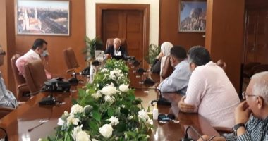 محافظ بورسعيد يطالب بسرعة الانتهاء من المشروعات الخدمية الجارى تنفيذها