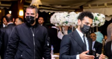 حارس محمد صلاح: الكمامة مفارقتناش فى الفرح وكل ما يسلم على حد كنت برشله كحول
