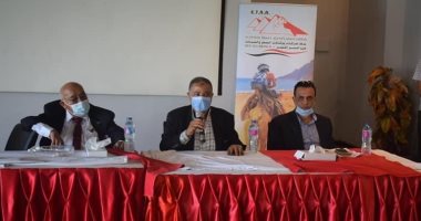 اختام فعاليات الدورة التدريبية لقائدى المركبات السياحية بالغردقة.. صور 
