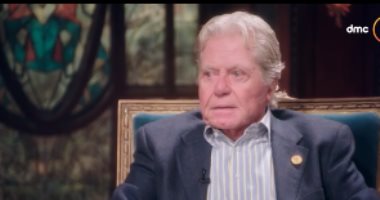 تعرف على ما يُبكى حسين فهمى.. وأحب أعماله إلى نفسه