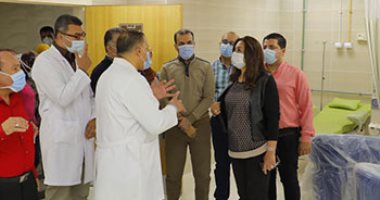 محافظ دمياط تتفقد آخر تجهيزات مبنى العيادات الخارجية والغسيل الكلوى بالمستشفى العام