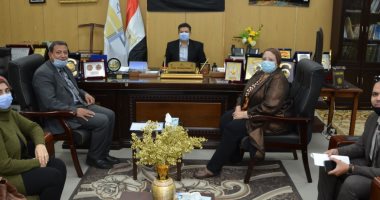 توقيع عقد مشروع تطوير معمل التحاليل الدقيقة لبحوث الهواء بجامعة دمياط