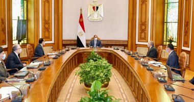 السيسى يعقد اجتماعاً لمتابعة الموقف التنفيذى لمشروع "المليون ونصف المليون فدان"..الرئيس يوجه بالتوسع فى المجتمعات الجديدة والأراضى الزراعية على مستوى الجمهورية وتقديم تسهيلات لتمويل المشروعات الصغيرة والمتوسطة
