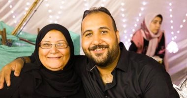 صاحبة فيديو الأم الباحثة عن عروس لابنها: "لقيت له عروسة فى نفس الفرح"