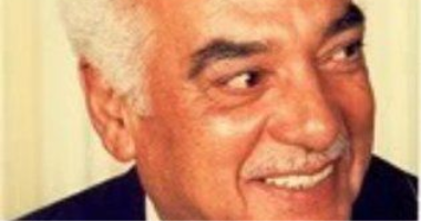 جمال عنايت يعلن وفاة والده الكاتب الكبير راجى عنايت