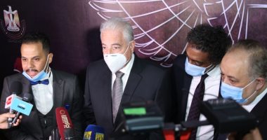 سميحة أيوب وحنان مطاوع وبيومى فؤاد فى افتتاح مهرجان شرم الشيخ للمسرح الشبابى