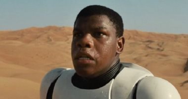 نجم سلسلة Star Wars  يغازل صناع فيلم جيمس بوند لتجسيد الشخصية