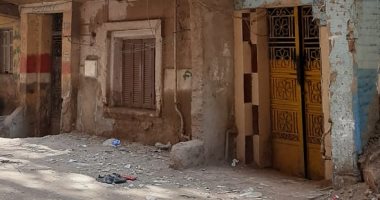 منزل سفاح الجيزة فى بولاق الدكرور خالى من ساكنيه.. فيديو لايف