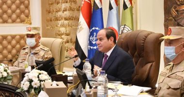 السيسى يتفقد الكلية الحربية ويحضر اختبارات كشف الهيئة لطلاب الكليات والمعاهد العسكرية.. الرئيس: ما تواجهه مصر من مخاطر تتطلب إعداد أجيال على أعلى درجات الوعى.. والقوات المسلحة تنتقى رجالها من كافة فئات الشعب