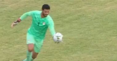 "كاف" عن تألق محمد الشناوى فى مباراة منتخب مصر: "حارس متعدد المواهب"