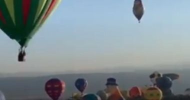 مهرجان المناطيد الملونة يزين سماء مدينة مكسيكية وسط إجراءات كورونا.. فيديو