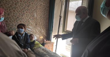 محافظ الجيزة يوجه بتقديم الرعاية اللازمة للتلاميذ المصابين بحادث أتوبيس الهرم