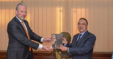 محافظ الإسكندرية يستقبل سفير هولندا بالقاهرة لبحث سبل التعاون بين الجانبين
