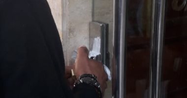 إغلاق 5 منشأت متنوعة وسط الإسكندرية لعدم الالتزام بالإجراءات الاحترازية