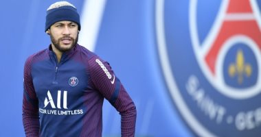 نيمار: سنقدم كل ما لدينا أمام مانشستر يونايتد.. ومارادونا فنان كرة القدم