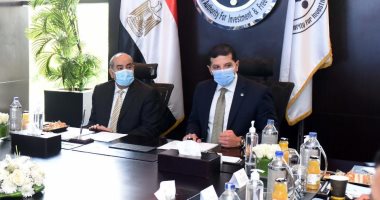 وزير الطيران المدنى يلتقى رئيس هيئة الاستثمار لبحث سبل التعاون ودعم الاستثمارات  