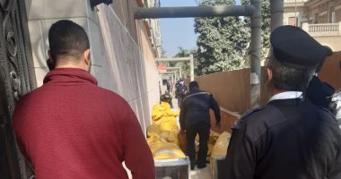 قوات الإنقاذ تحبط محاولة سيدة الانتحار بإلقاء نفسها من أعلى عقار فى الهرم