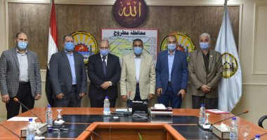 محافظ مطروح يلتقى رئيس الهيئة المصرية العامة لحماية الشواطئ
