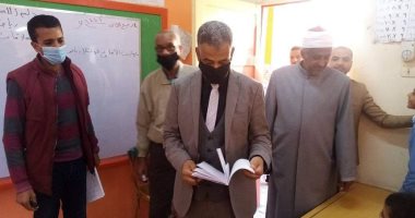 مدير منطقة الأقصر الأزهرية يتفقد معهد الأقصر الإبتدائى