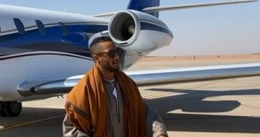 محمد رمضان بالجلباب الصعيدى والعباءة فى أسوان.. فيديو وصور