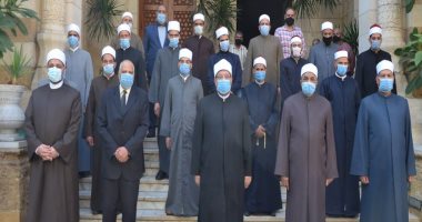 الأوقاف تطلق أولى دورات "الاستخدام الرشيد لمواقع التواصل الاجتماعى" للأئمة
