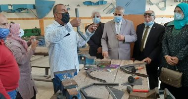 وكيل تعليم دمياط يتفقد مركب صيد مدرسة الثانوية البحرية بعزبة البرج