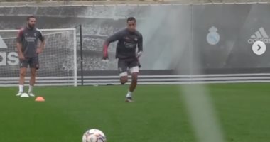 ريال مدريد يستعرض تدريباته على السرعة والتسديد على حدود منطقة الجزاء.. فيديو
