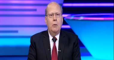 عبد الحليم قنديل: تواجد أكثر من لقاح كورونا يحد من الاستغلال السياسى للدواء