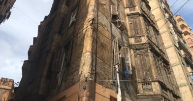 ارتفاع عدد ضحايا انهيار جزئى بعقار الجمرك فى الإسكندرية لـ4 أشخاص