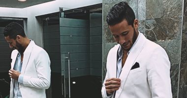 رمضان صبحى يرقص على "يوم تلات" لعمرو دياب فى حفل زفاف أحد أصدقائه.. فيديو
