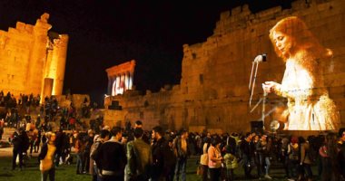 جارة القمر بين الأمس واليوم  عيد ميلاد فيروز الـ 85.. ألبوم صور