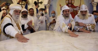 4 أساقفة يشاركون فى تدشين كنيسة الملاك بدير الشايب بالأقصر .. صور