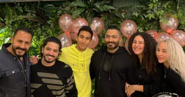 تامر حسنى ومصطفى حجاج يحتفلان بعيد ميلاد ابنة هانى محروس.. صور