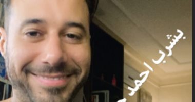 وصلة هزار بين أحمد حلمى وأحمد السعدنى بسبب "مج" ينسون.. اعرف الحكاية
