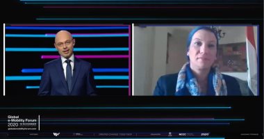 وزيرة البيئة تشارك فى منتدى عالمى.. وتؤكد دعم مصر للتحول إلى النقل الكهربى