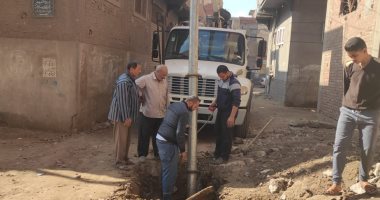 رئيس مياه المنوفية يؤكد استمرار أعمال تطهير شبكات وخطوط الصرف الصحى.. صور