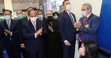 الرئيس السيسي يفتتح معرض ومؤتمر النقل الذكى للشرق الأوسط وأفريقيا.. صور