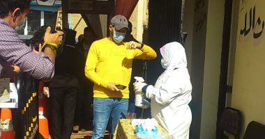 إجراءات احترازية باللجان الانتخابية فى البدرشين.. صور 