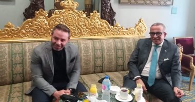 عمرو الجناينى يجتمع بحازم إمام قبل إجراء قرعة دورى الموسم الجديد 