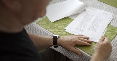 كورونا تتسبب فى ارتفاع كتابة "الوصية" بين المواطنين فى السويد