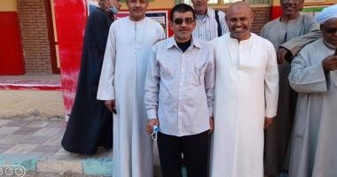 صور.. أبناء مدينة القرنة يدلون بأصواتهم فى إعادة مجلس النواب بالأقصر