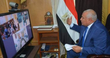 محافظ الوادى الجديد يبحث مراجعة أرصدة المستلزمات الطبية بالمحافظة لمواجهة كورونا